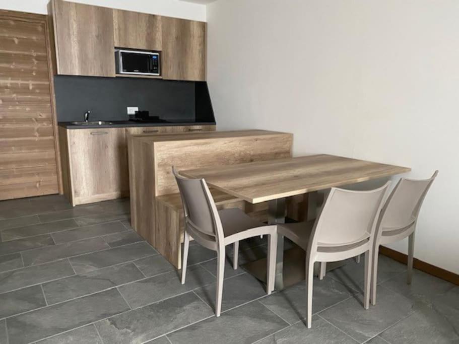 Appartamento Trilocale Luxory,Sulle Piste Da Sci Bormio Luaran gambar