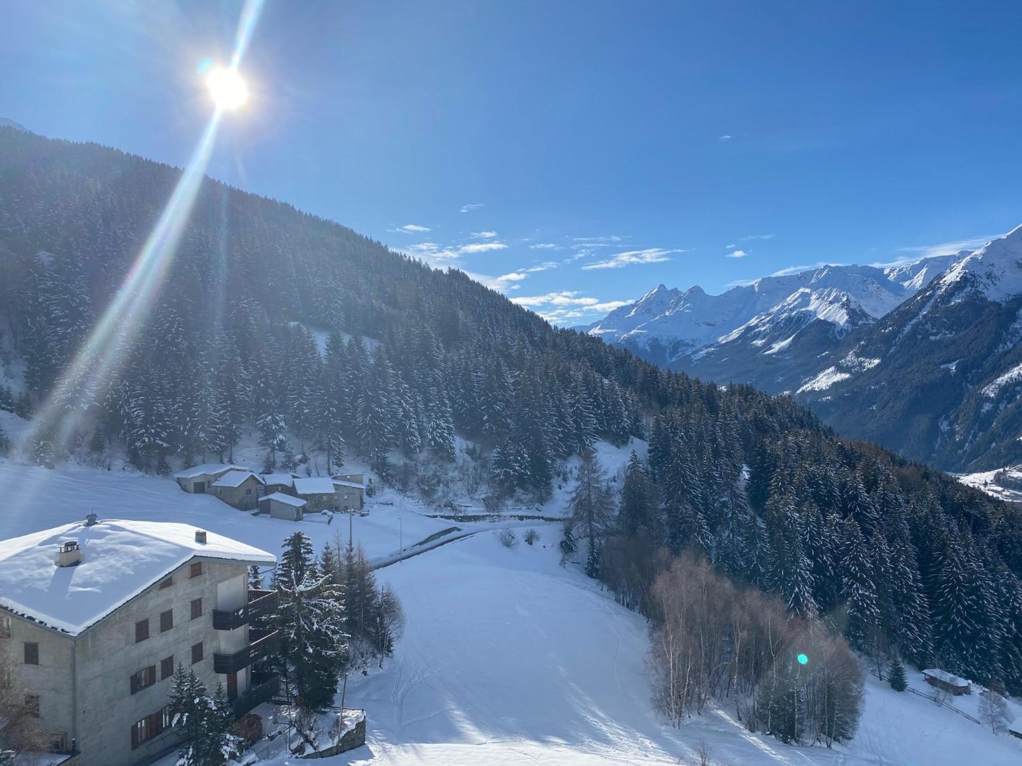 Appartamento Trilocale Luxory,Sulle Piste Da Sci Bormio Luaran gambar